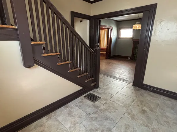 45 Holbrooke St, Rochester, NY 14621