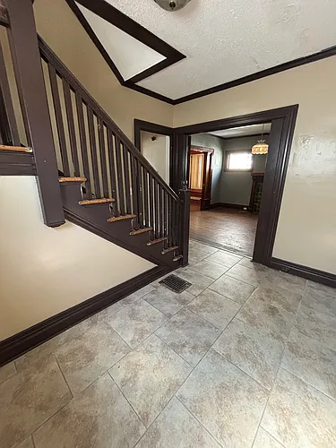 45 Holbrooke St Photo 1