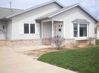 2007 Grey Wolf Ct, Warsaw, IN 46582