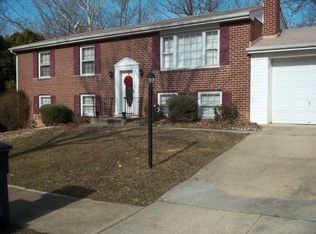 609 Bonnie Meadow Ln, Fort Washington, MD 20744
