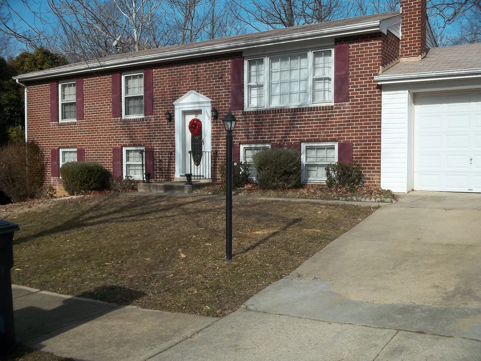 609 Bonnie Meadow Ln photo 1