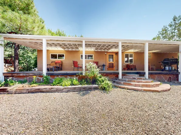 405 La Joya Rd, Santa Fe, NM 87501