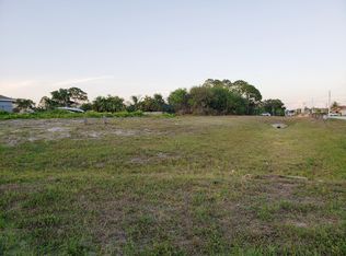 172 SW North Wakefield Cir, Port Saint Lucie, FL 34953