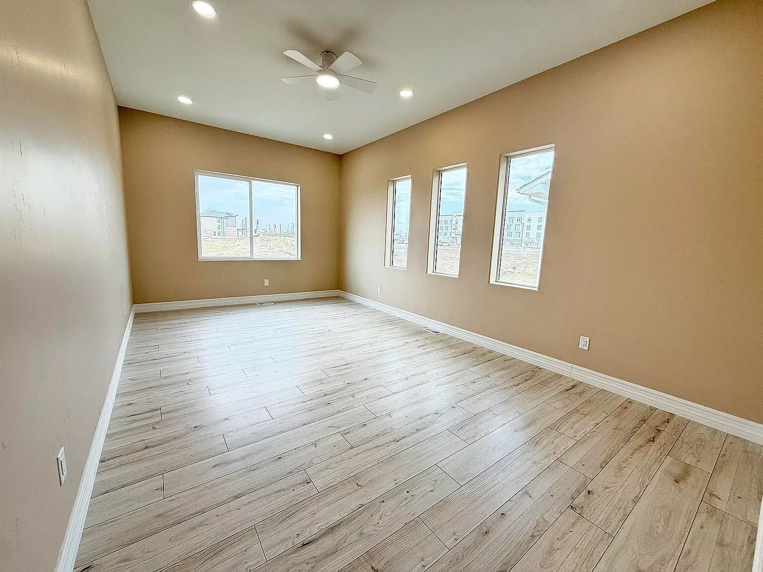 3109 West Laux Drive - 1 — Photo 2