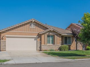 18043 Passionflower Ln, San Bernardino, CA 92407