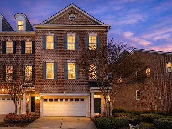 5th image of 309 Bridgegate Dr