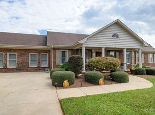 1021 Randolph Cir SE, Lenoir, NC 28645