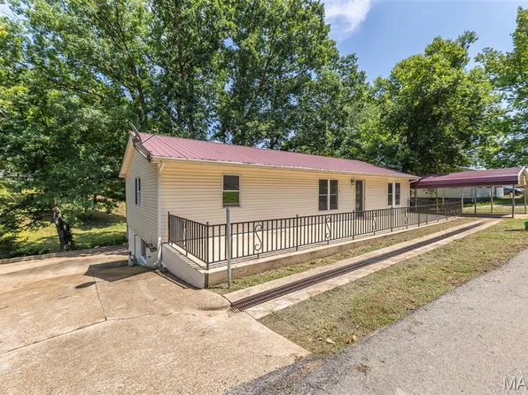 1004 Burford Ct, Doniphan, MO 63935