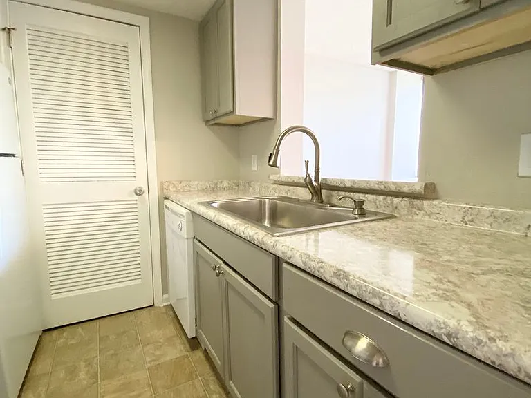 1100 Wheat St #411 — Photo 11