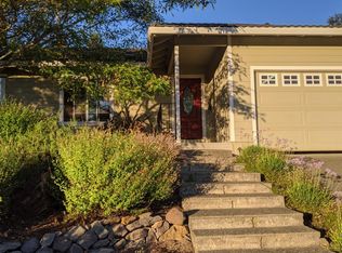 3224 Hidden Valley Dr, Santa Rosa, CA 95404