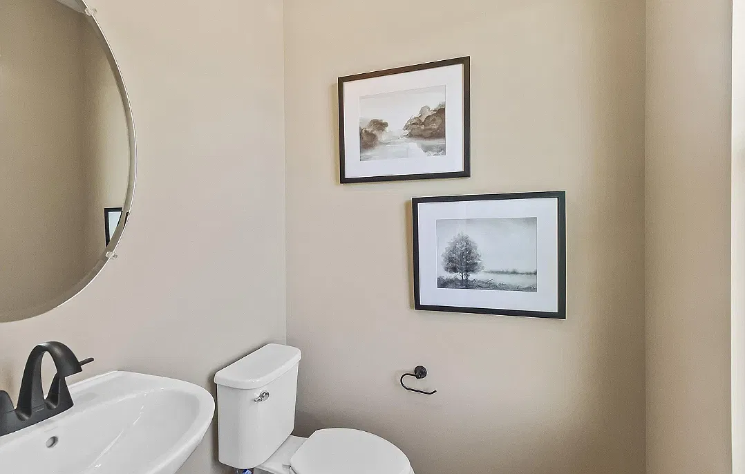 3 bed, 1725 sqft, $2,450 — Photo 3