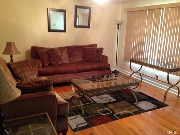 2nd image of 10194 Dorothy Ave