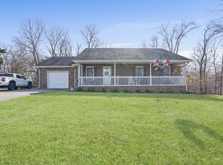 840 Old Dunbar Cave Rd, Clarksville, TN 37043