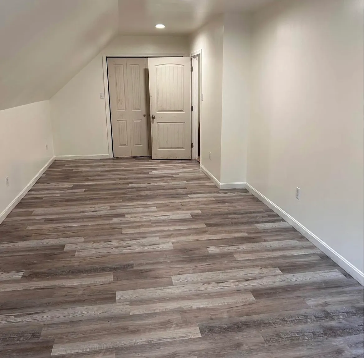 3 bed, $950 — Photo 3