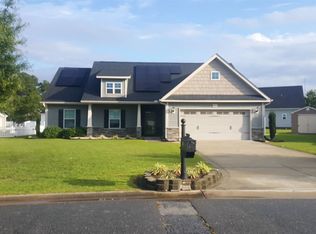 2121 Cove Ct, Winterville, NC 28590