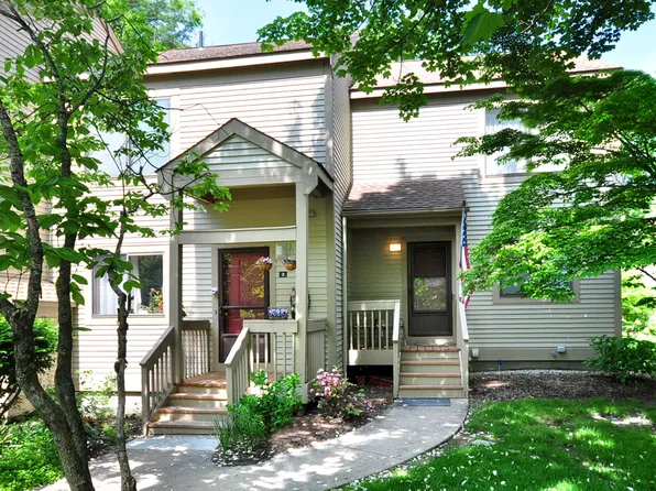 1 Wilton Court #1, Avon, CT 06001