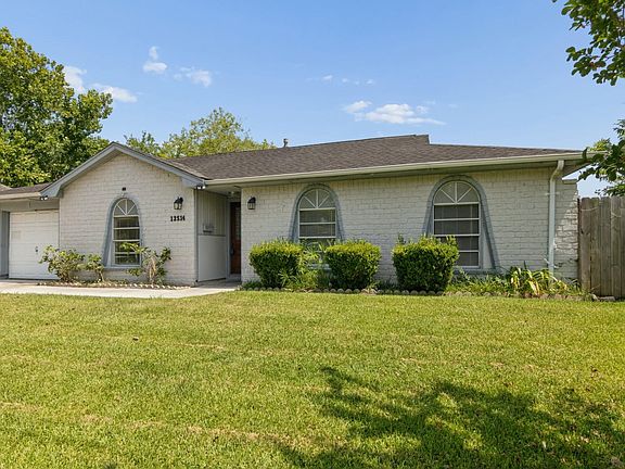 2nd image of 12514 Gotham Dr