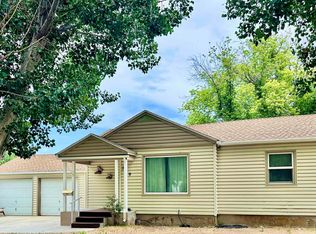 729 S 12th St, Worland, WY 82401