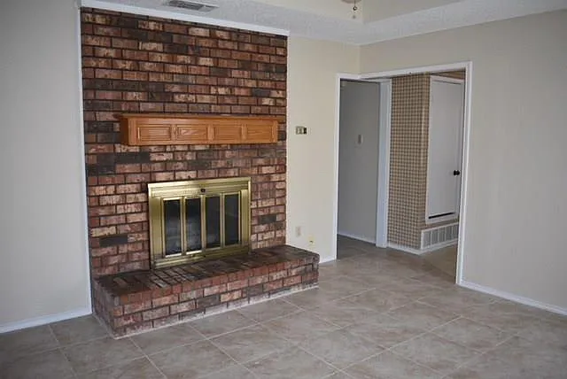5221 Wild Horse Ct — Photo 2