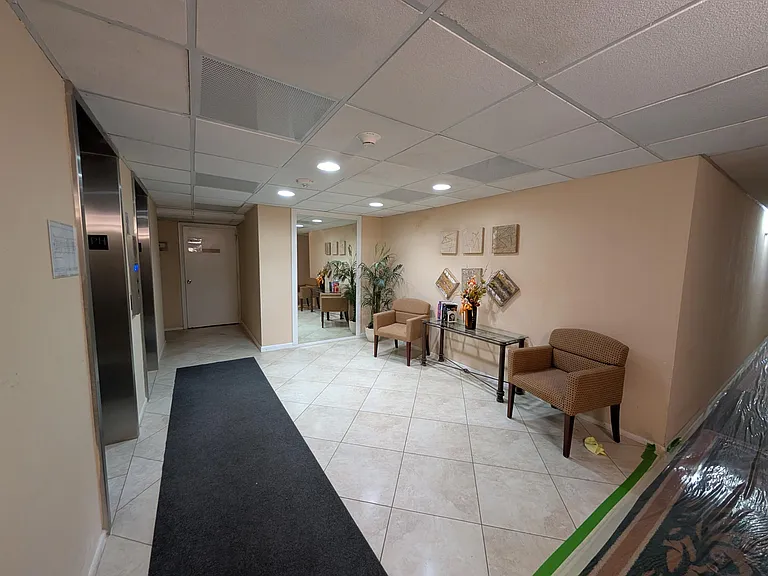 133 N Pompano Beach Blvd #Penthouse 7 — Photo 17