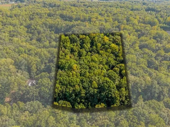 1778 Kalon Dr, Browns Summit, NC 27214