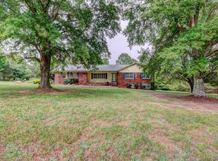 552 Old Stubbs Rd, Cherryville, NC 28021