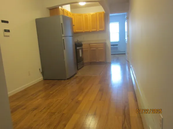 140 Richardson Street image 1 of 18