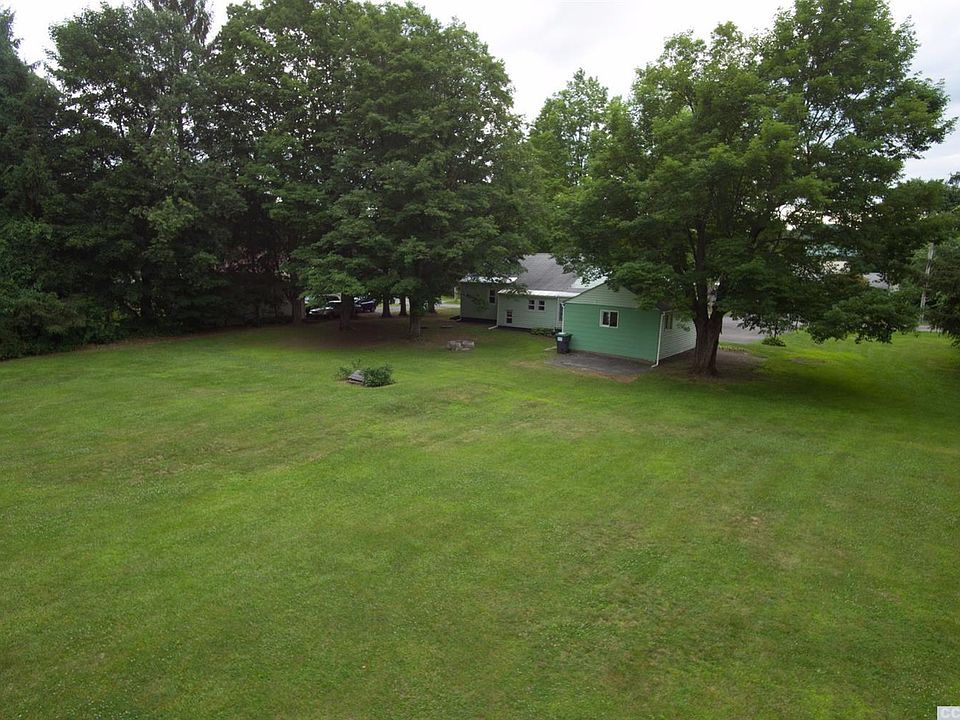 1st image of 44 Houseman Ave