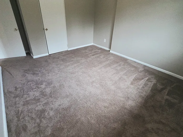 111 Pine Dr #10 — Photo 14
