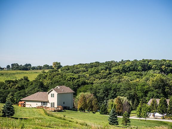 2nd image of 55445 Forrester Valley Ln