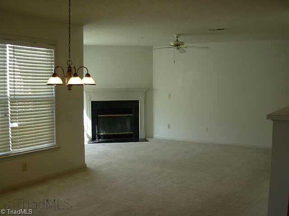 3rd image of 5006 Lawndale Dr Unit F