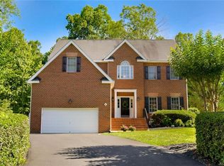 4118 Waterswatch Dr, Midlothian, VA 23113