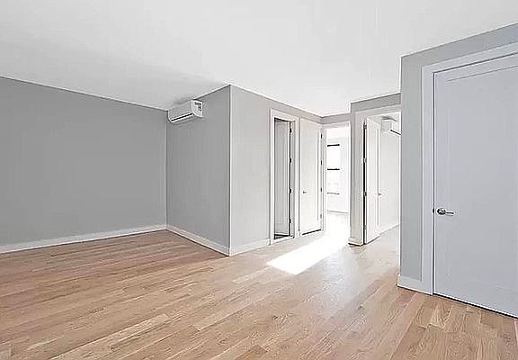 2nd image of 423 Marcus Garvey Blvd APT 4F