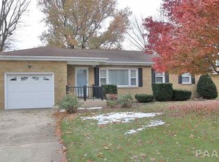 124 Clark St, Morton, IL 61550