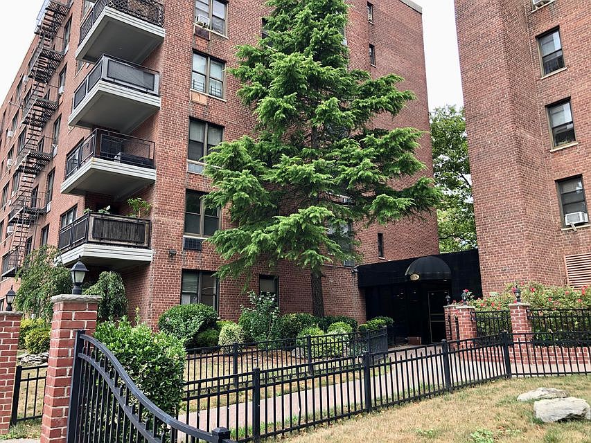 1st image of 145 Lincoln Ave APT 4C