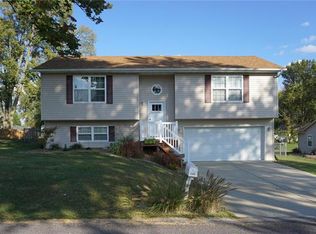 2340 Williams St, Maryville, IL