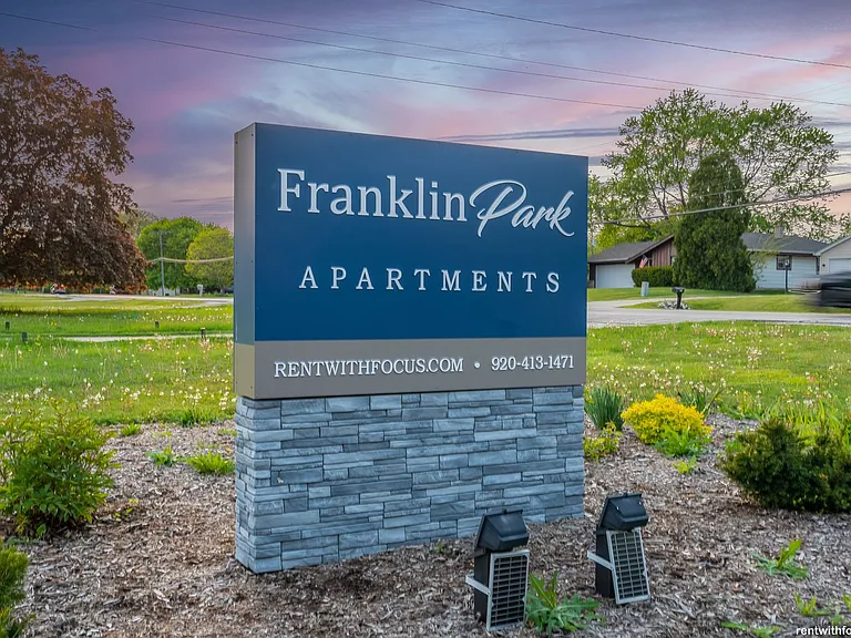 Franklin Park — Photo 22