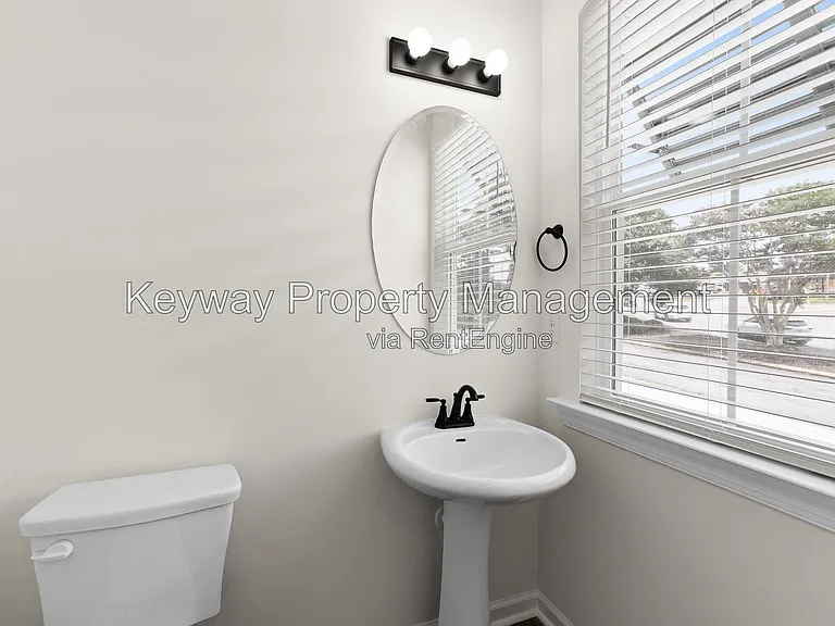 1144 Carolina Ave — Photo 19