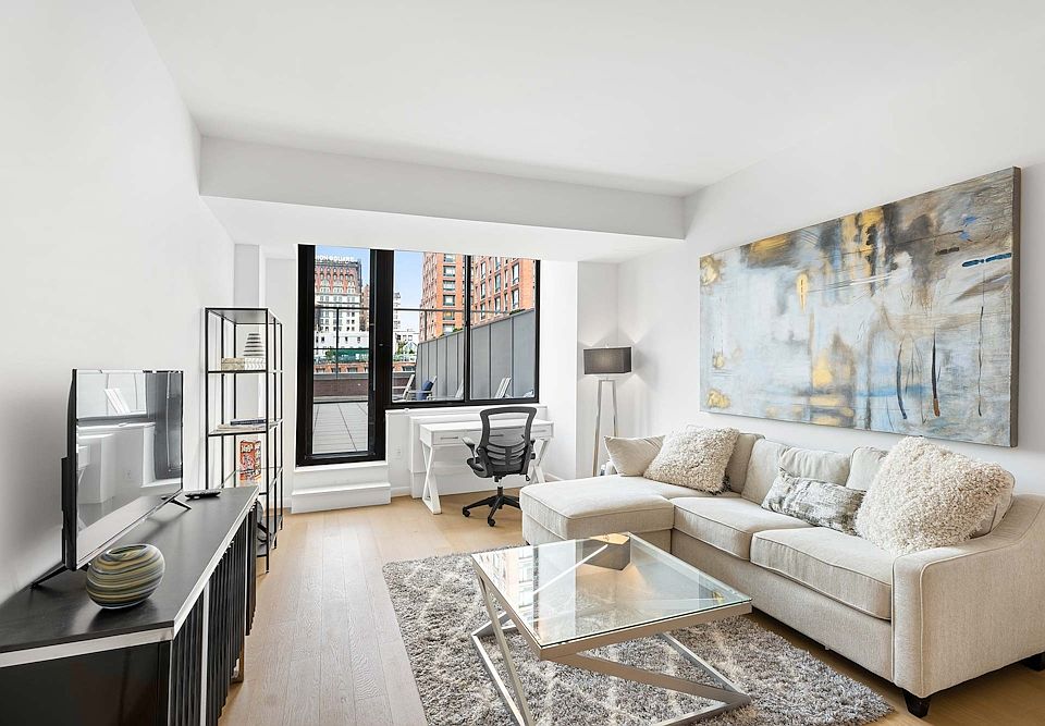 1st image of 1 Union Sq S APT 10D
