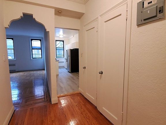 3rd image of 45-54 41st St #B1