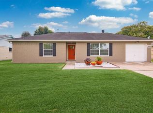 4649 Orange Cir S, Pearland, TX 77581