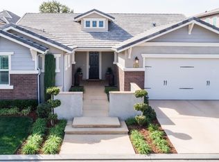 1678 N Piccadilly Ln, Clovis, CA