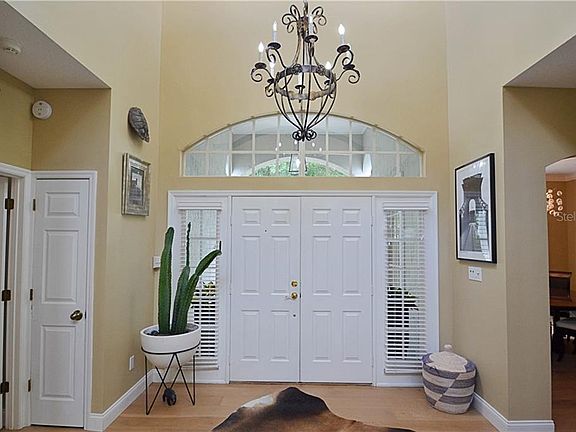 3rd image of 6656 Crenshaw Dr