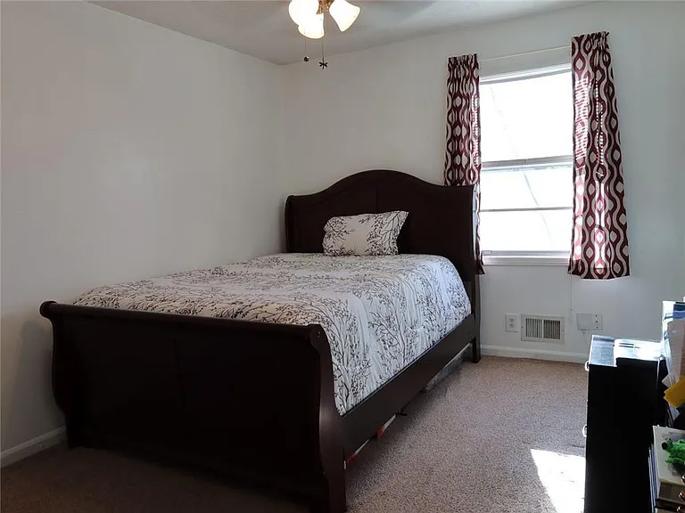 651 Mincey Woods Ct — Photo 11