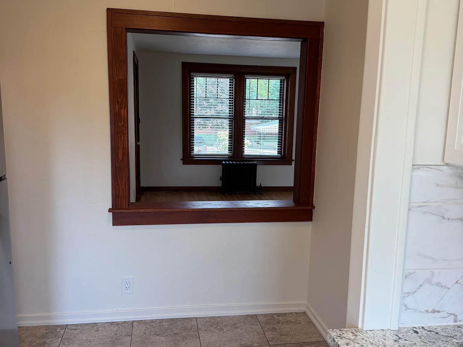 2 bed, 700 sqft, $1,250 — Photo 4
