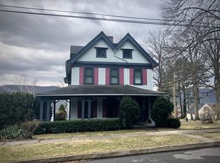 1039 Rural Ave, Williamsport, PA 17701