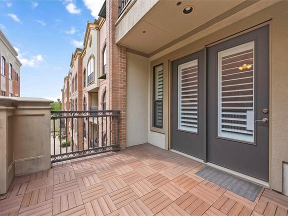 2nd image of 2299 Lone Star Dr APT 327