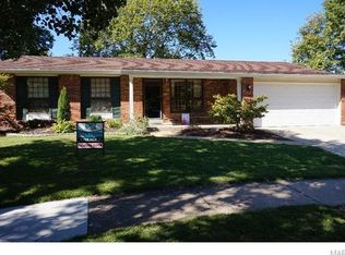 3077 Armona Dr, Saint Louis, MO