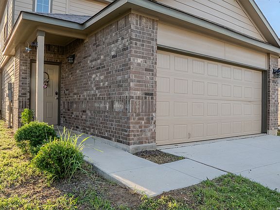 2nd image of 10563 GREEN ROCK DR