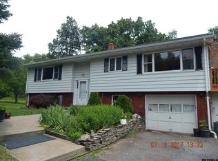 6 Enax Rd, Freehold, NY 12431